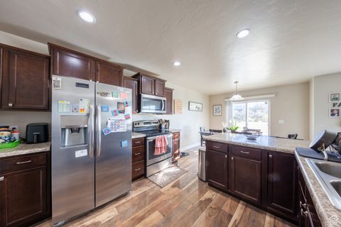 Tiny photo for 757 W GALLANT DR, Bluffdale, UT 84065 (MLS # 2118456)