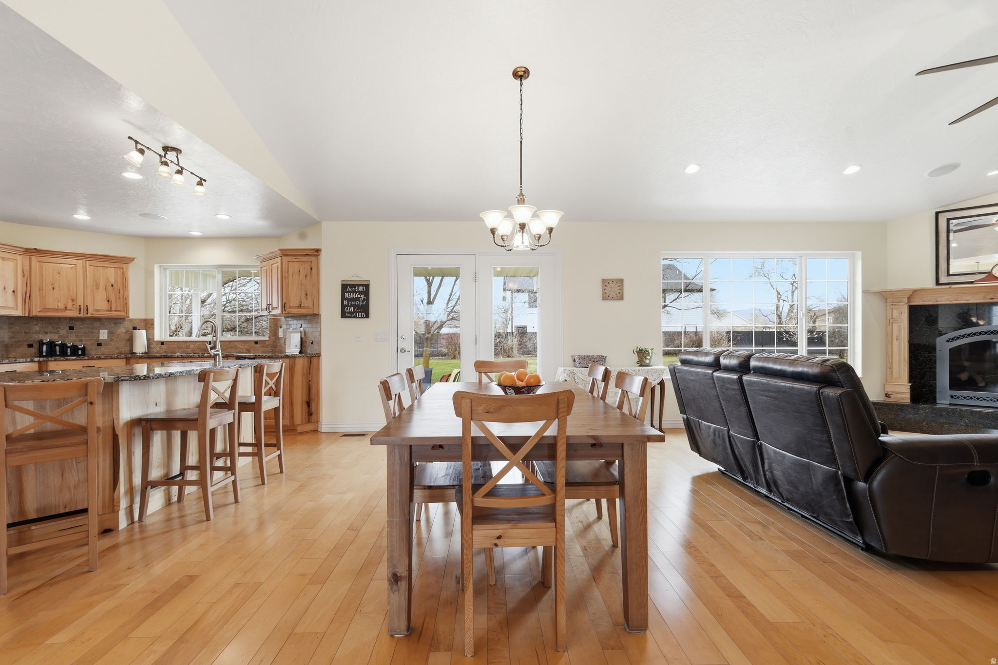 BONNIE NIELSENS 3RD MINOR SUBDIVISION - Residential