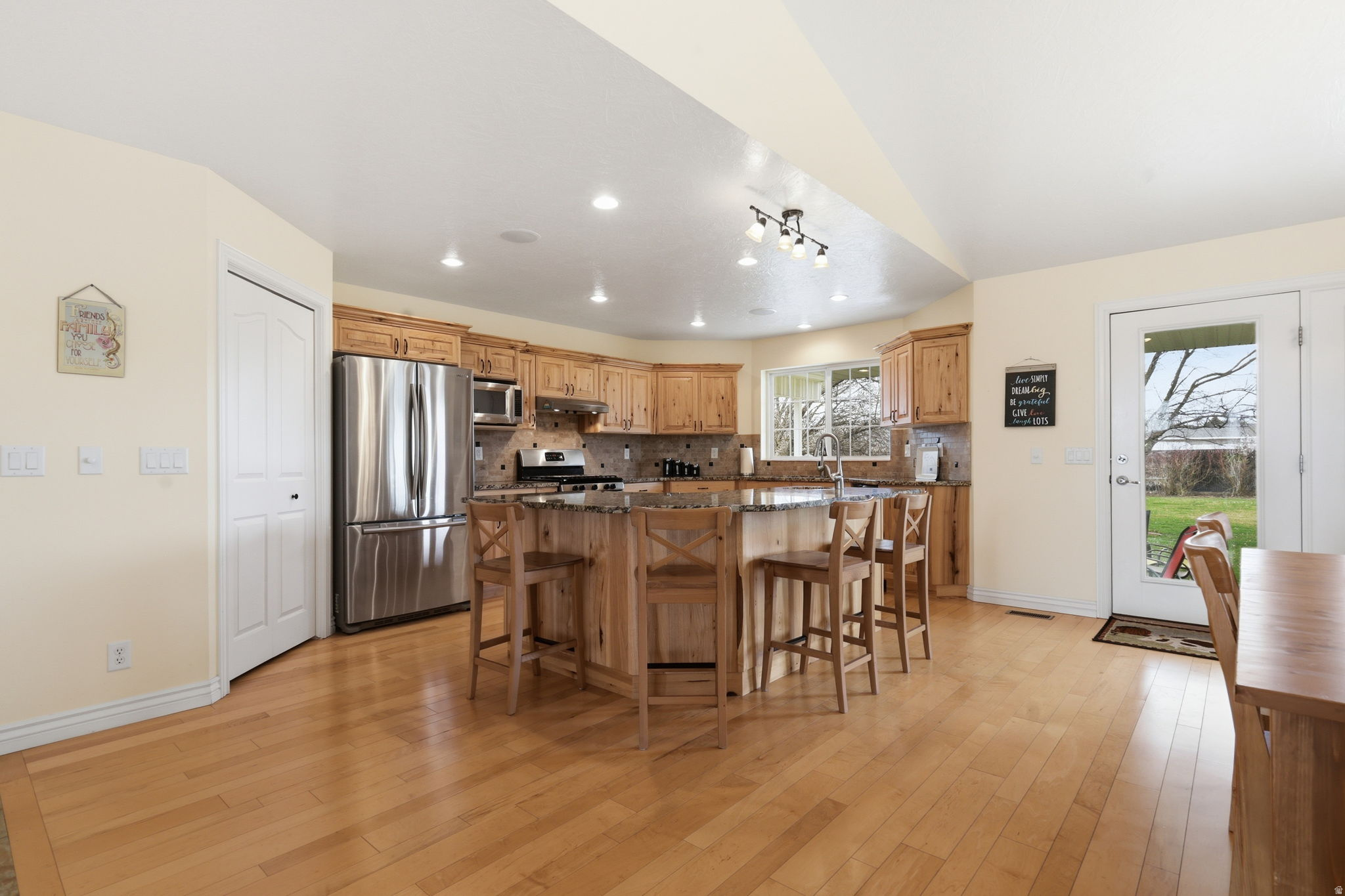 BONNIE NIELSENS 3RD MINOR SUBDIVISION - Residential