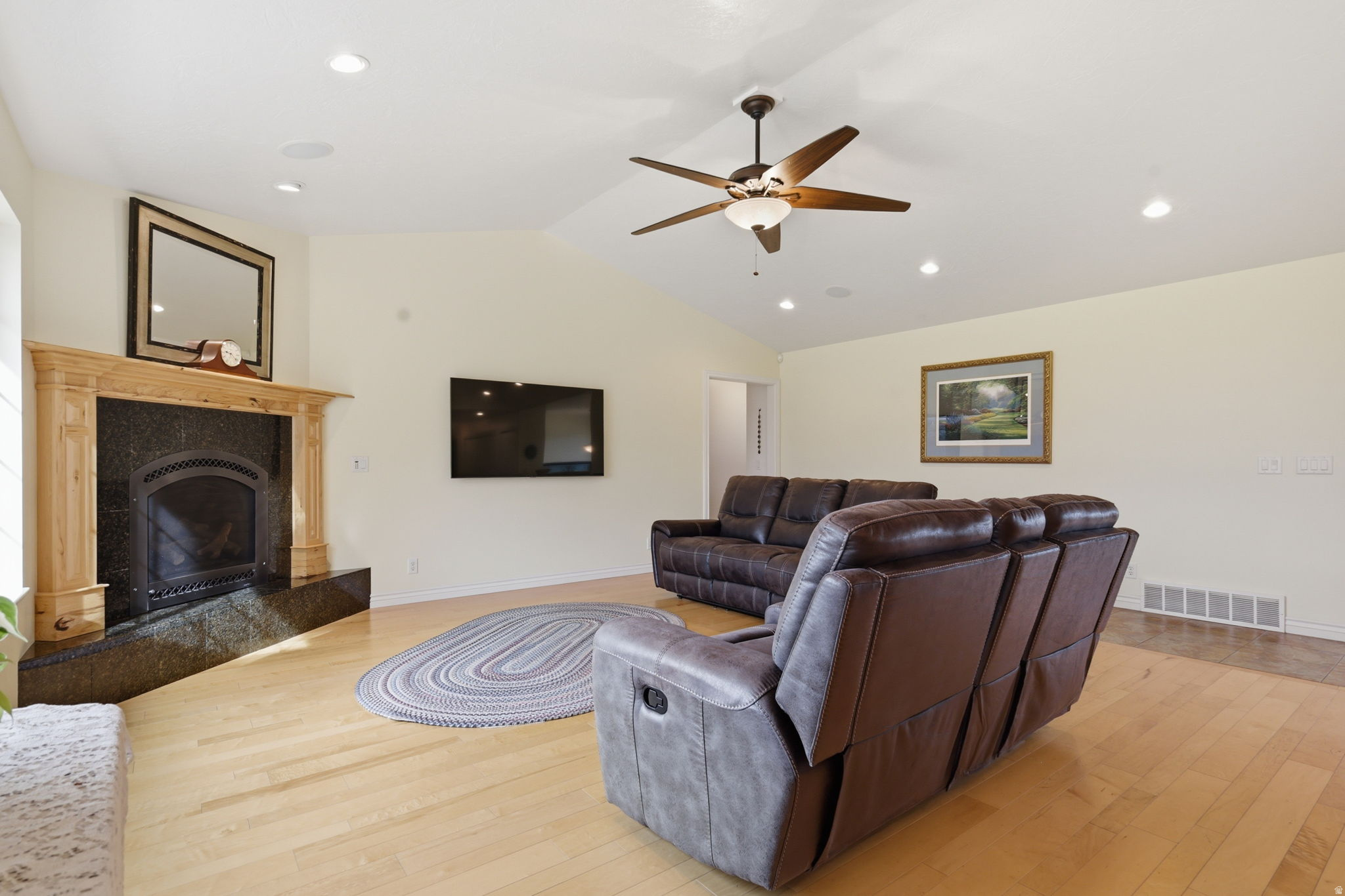 BONNIE NIELSENS 3RD MINOR SUBDIVISION - Residential