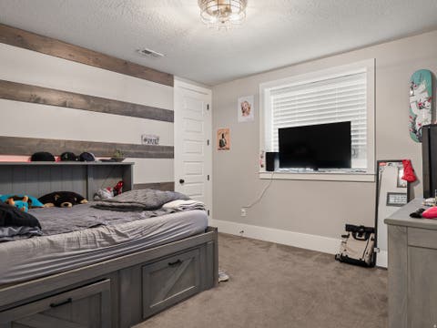 Tiny photo for 641 W 500 S, Midway, UT 84049 (MLS # 2169662)