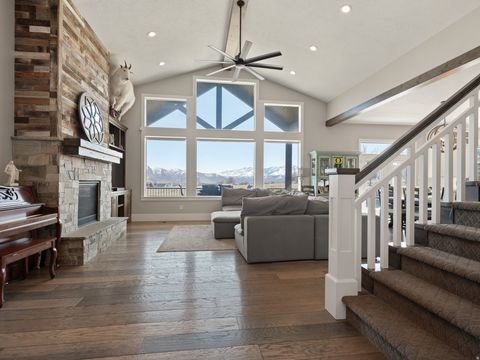 Tiny photo for 641 W 500 S, Midway, UT 84049 (MLS # 2169662)