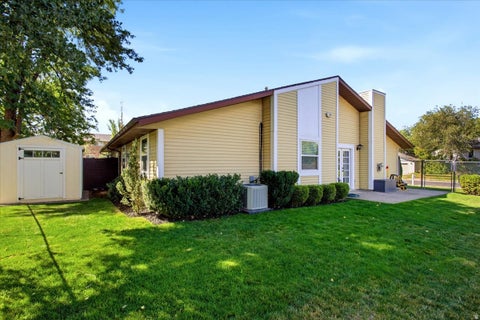 Tiny photo for 756 N 400 ST W, Kaysville, UT 84037 (MLS # 2181731)