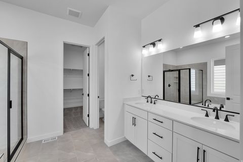 Tiny photo for 253 E POLARIS DR S #105, Saratoga Springs, UT 84045 (MLS # 2122771)