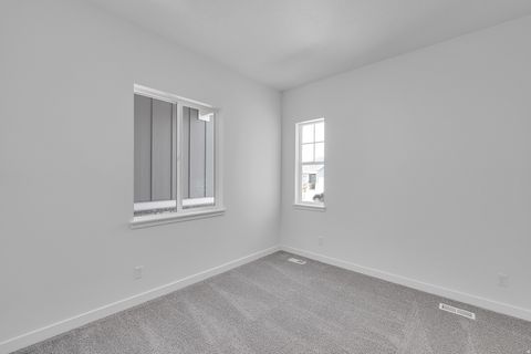 Tiny photo for 253 E POLARIS DR S #105, Saratoga Springs, UT 84045 (MLS # 2122771)