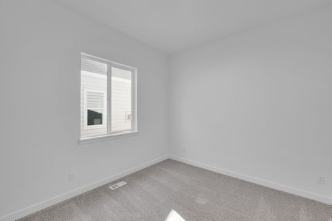 Tiny photo for 253 E POLARIS DR S #105, Saratoga Springs, UT 84045 (MLS # 2122771)