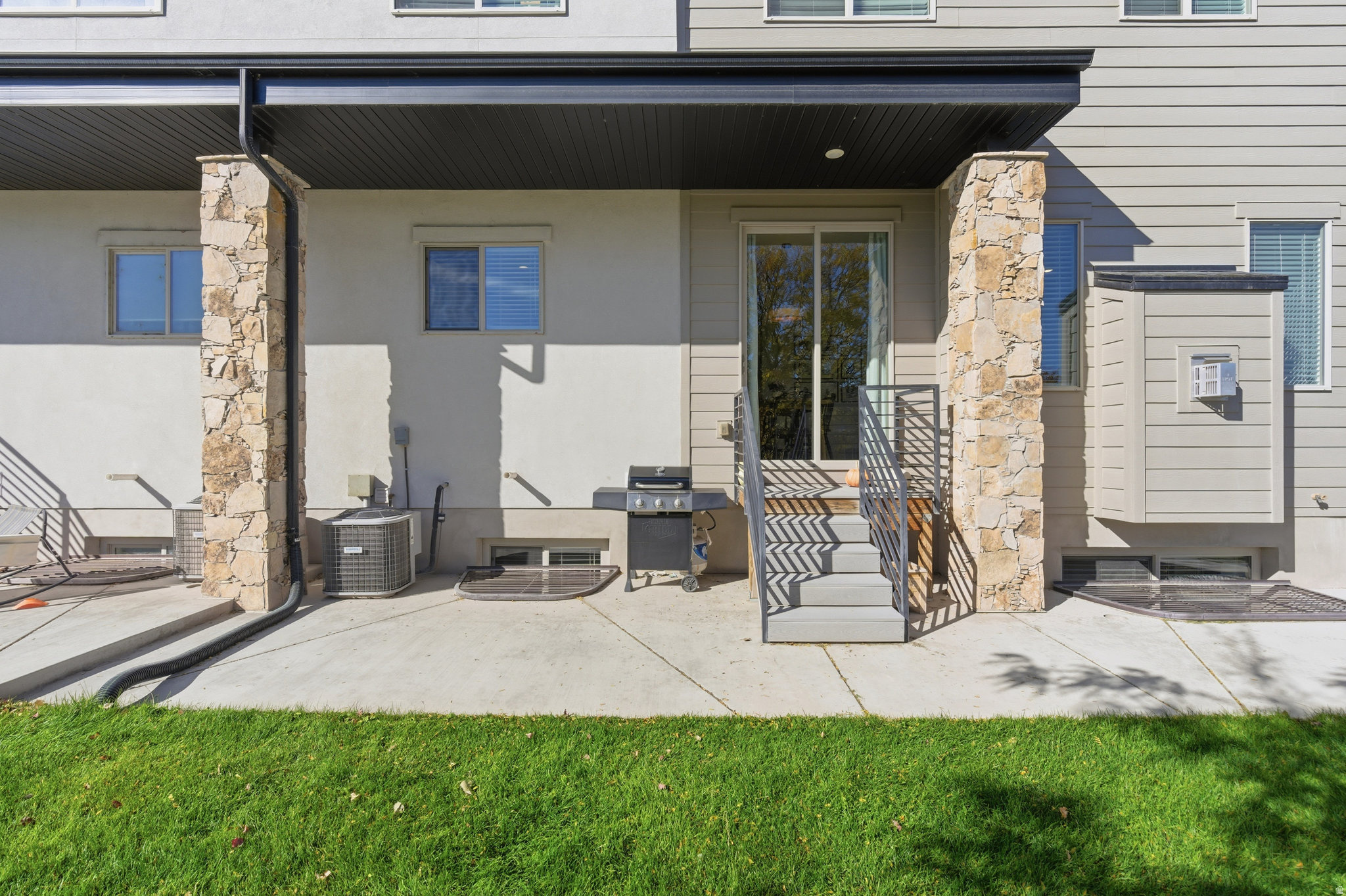 HARVEST VILLAGE - Residential