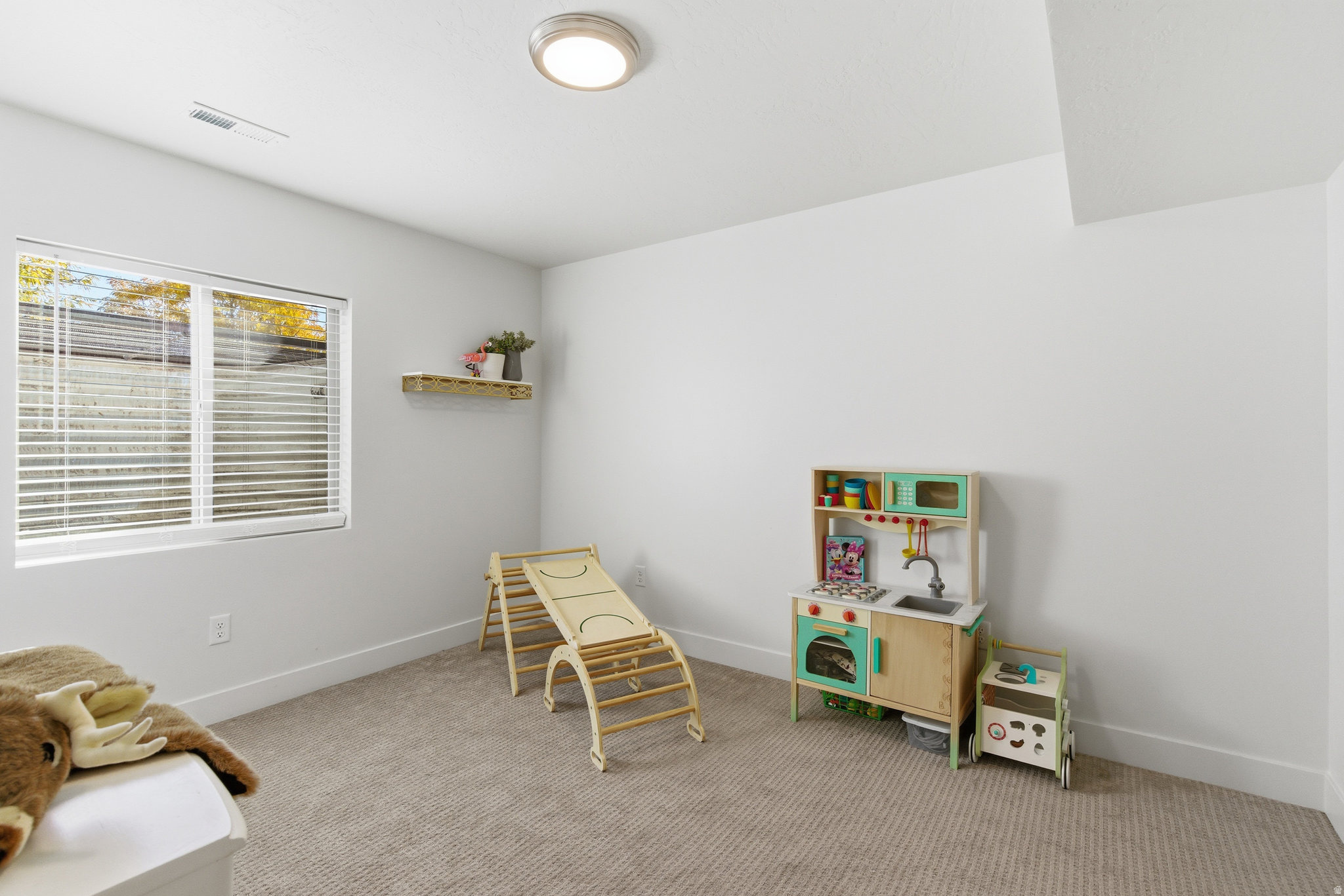 HARVEST VILLAGE - Residential