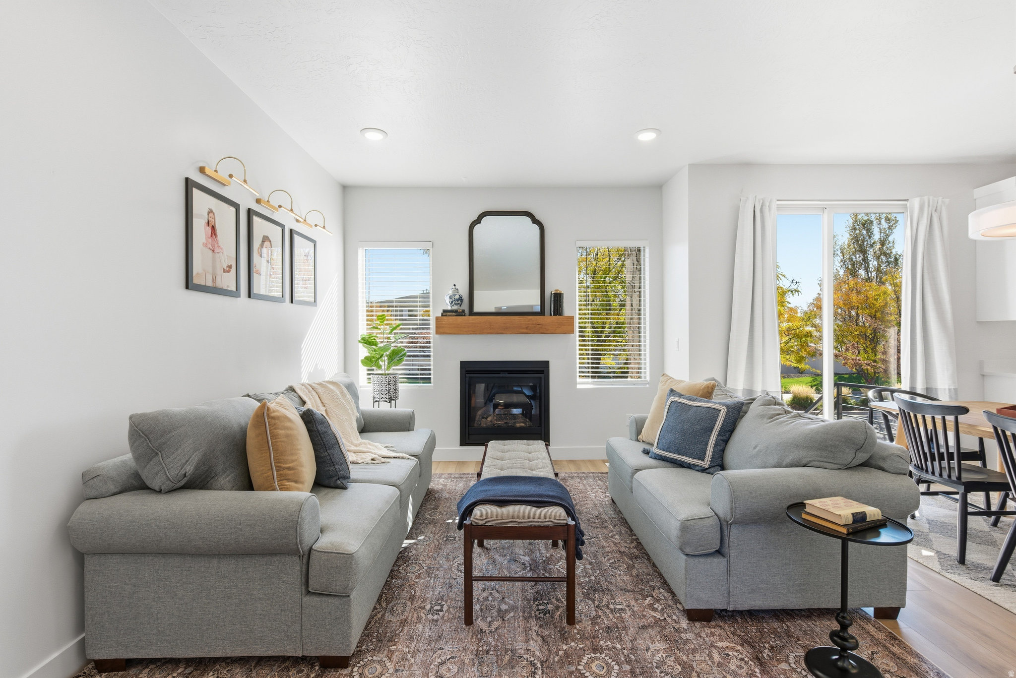 111 W HARVEST VILLAGE LN