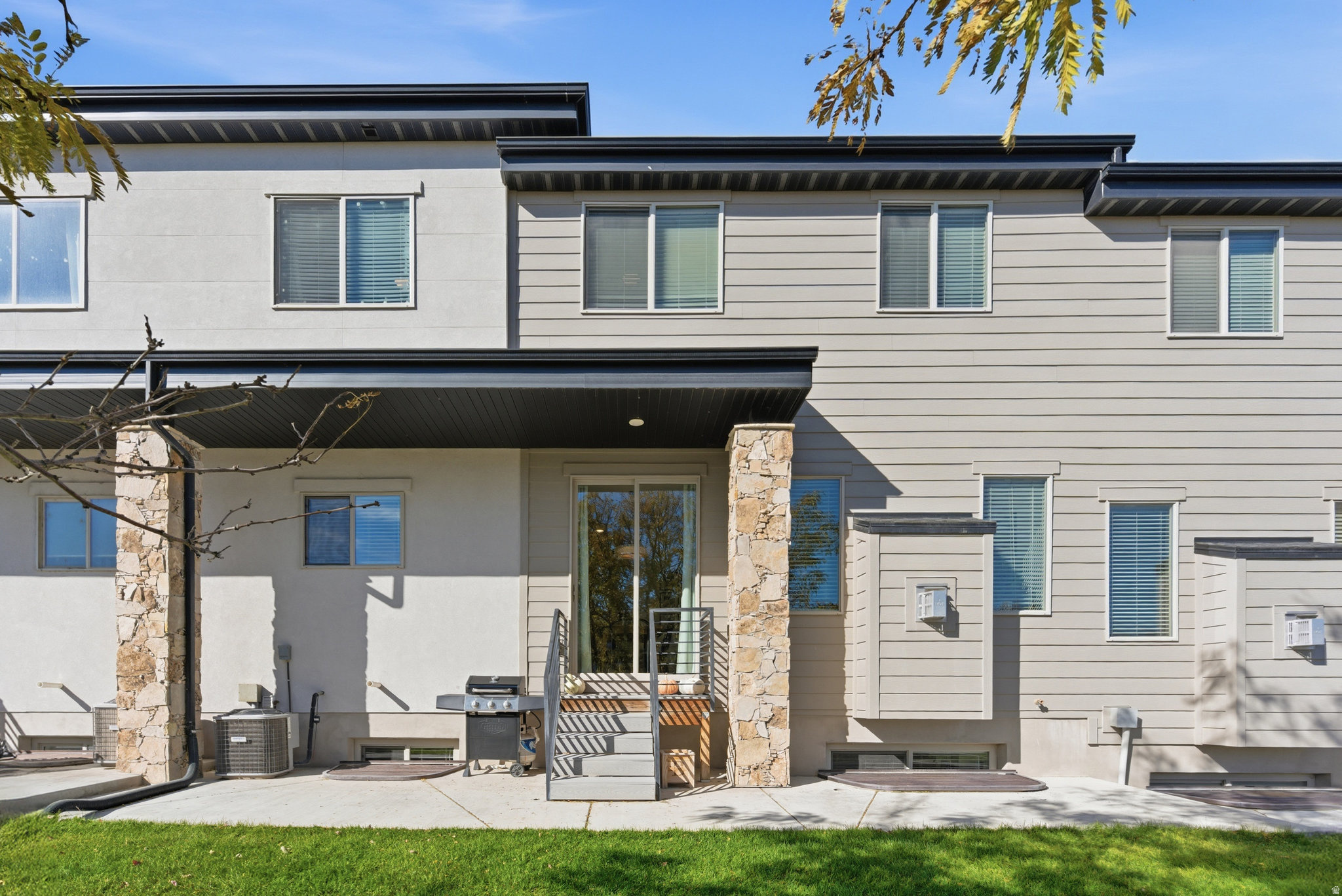 HARVEST VILLAGE - Residential