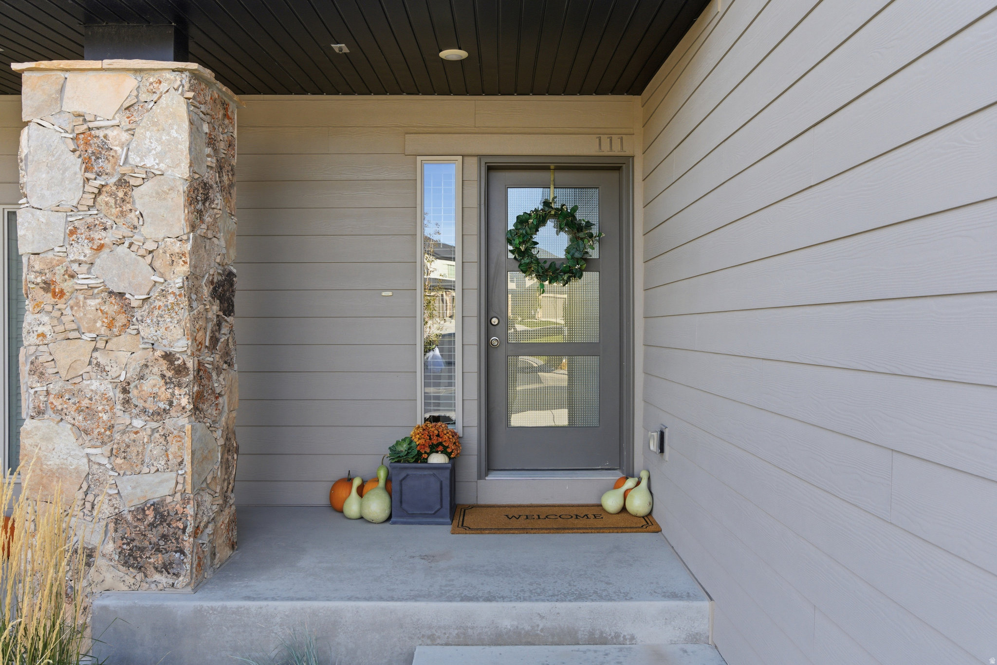 111 W HARVEST VILLAGE LN