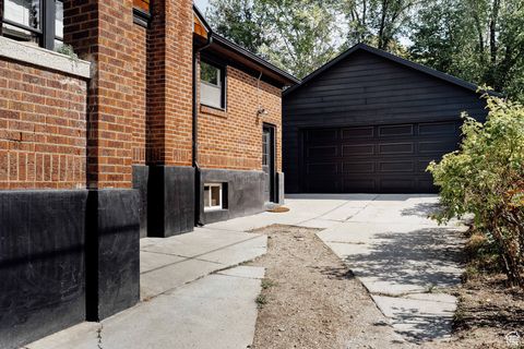 Tiny photo for 622 N WALL ST, Salt Lake City, UT 84103 (MLS # 2115115)