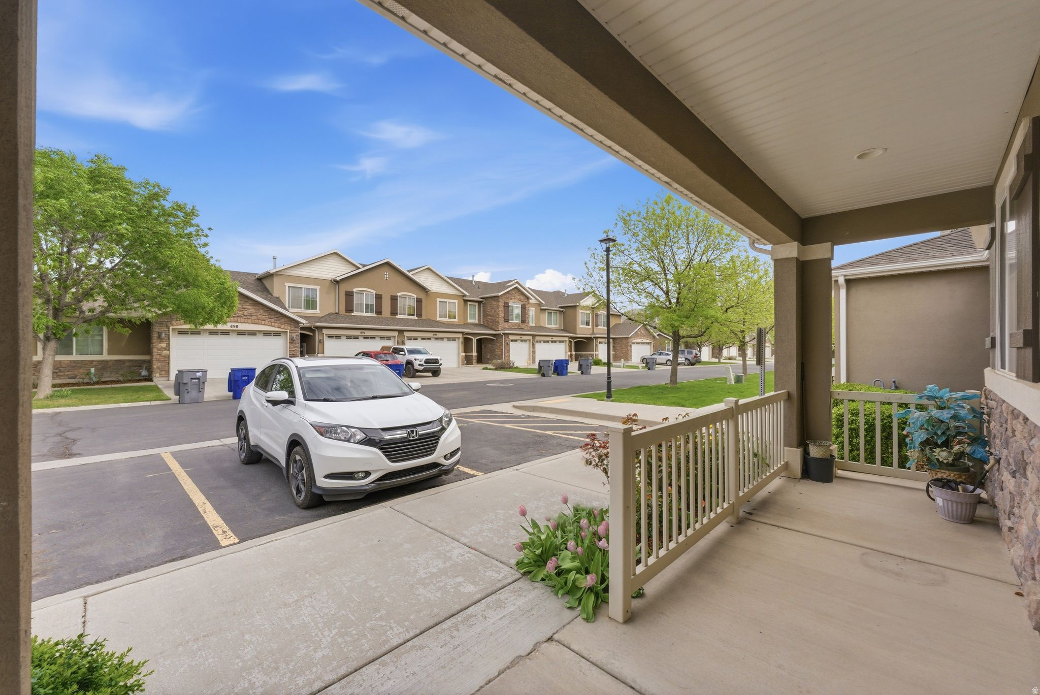 FOXBORO BERKELEY - Residential