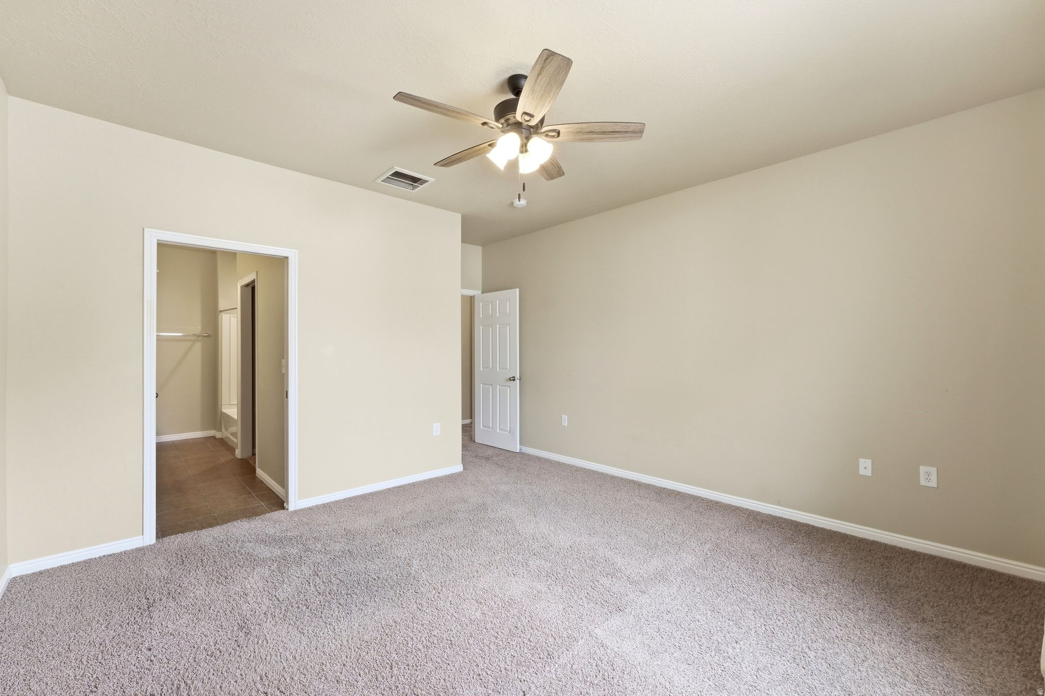 FOXBORO BERKELEY - Residential