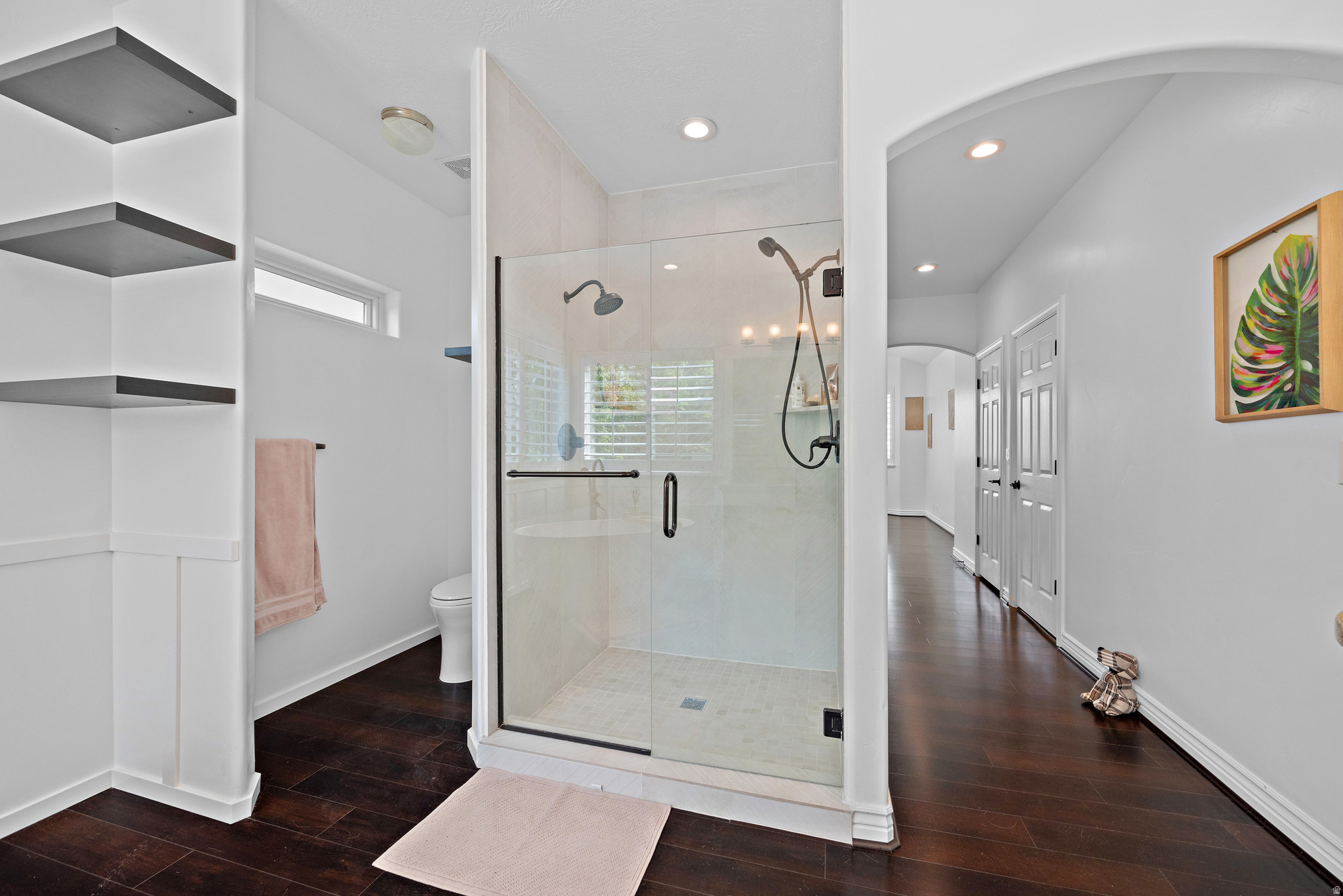 PARKWAY PALISADES - Residential