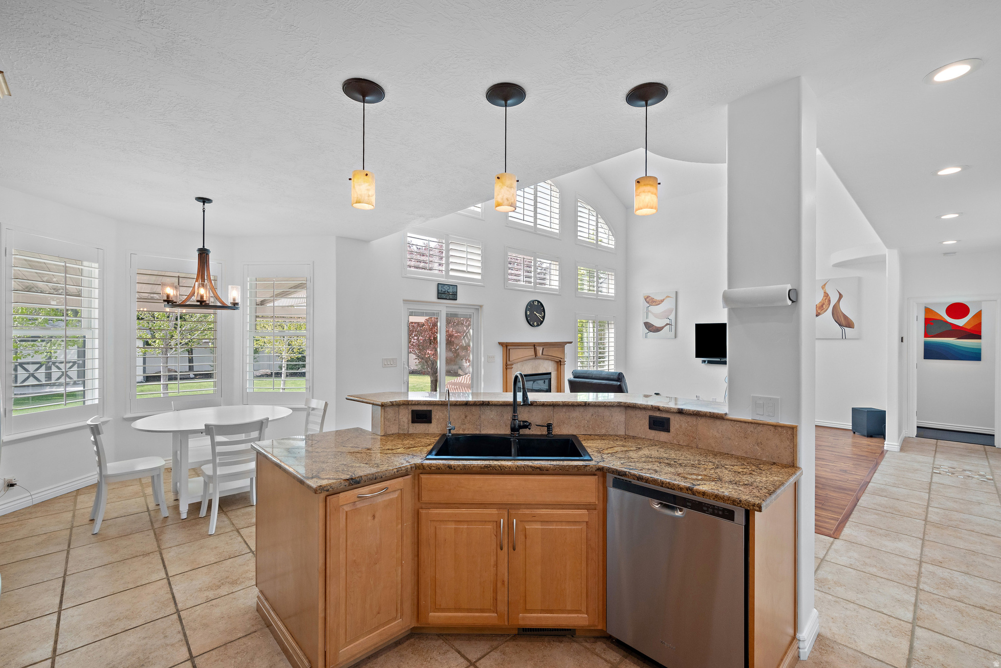 PARKWAY PALISADES - Residential