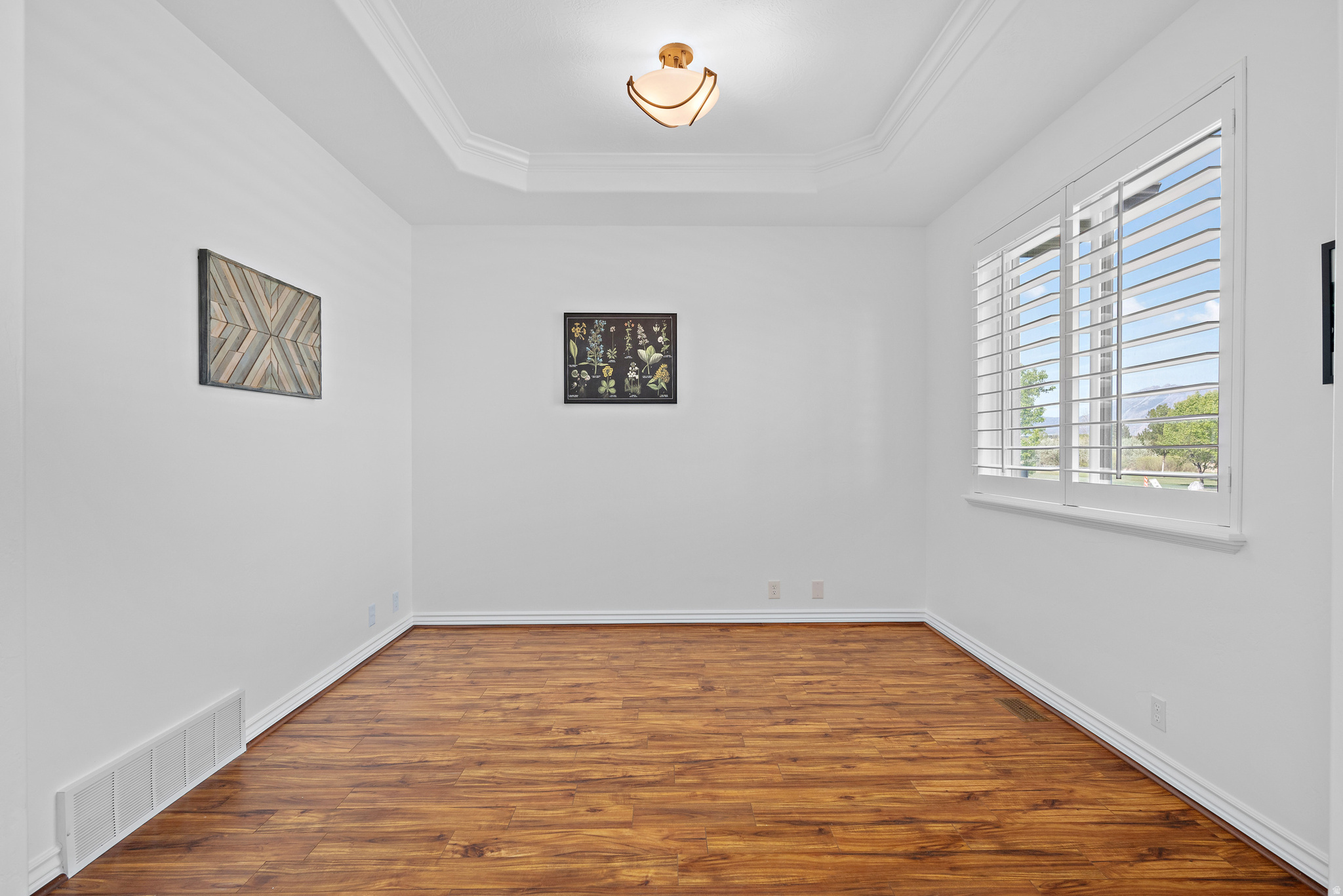 PARKWAY PALISADES - Residential