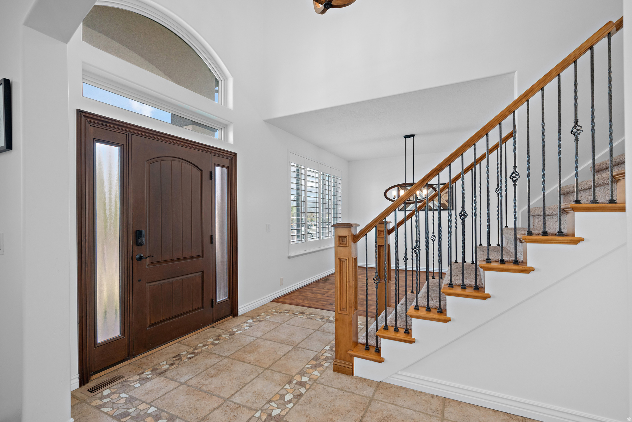 PARKWAY PALISADES - Residential