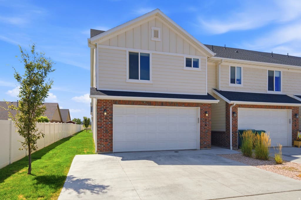Photo of 2714 S 2250 W #216, West Haven, UT 84401 (MLS # 2180382)
