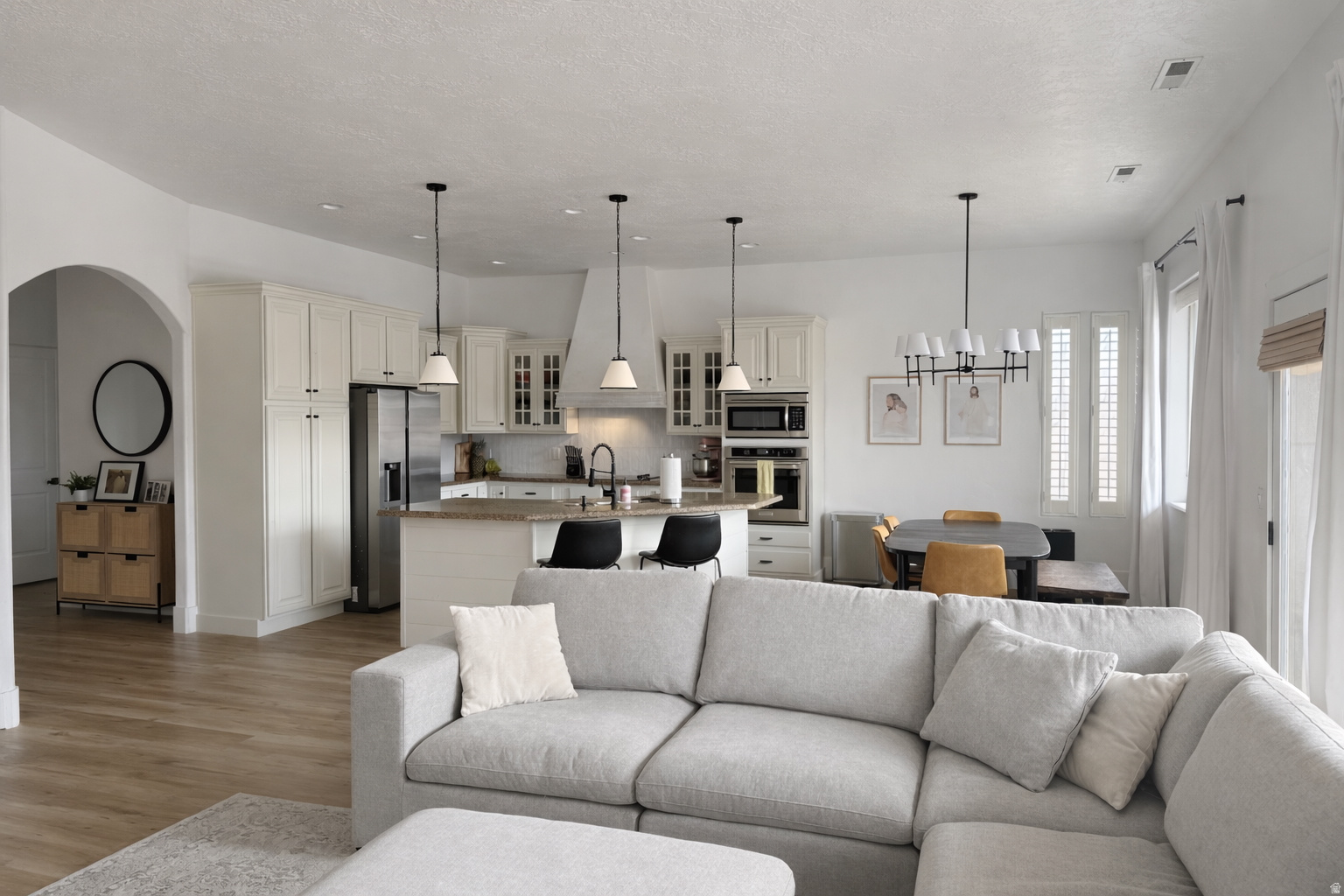 KNOLLS AT LITTLE VALLEY 2 - Residential