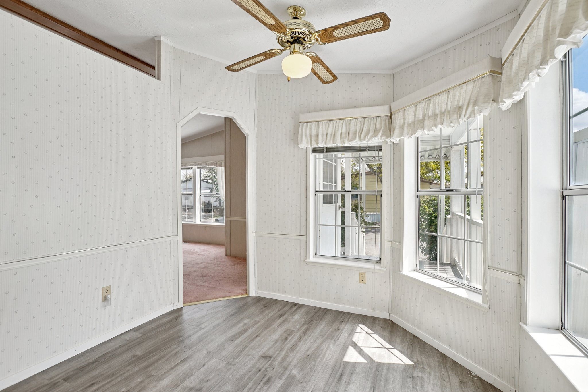 MAJESTIC MEADOWS - Residential