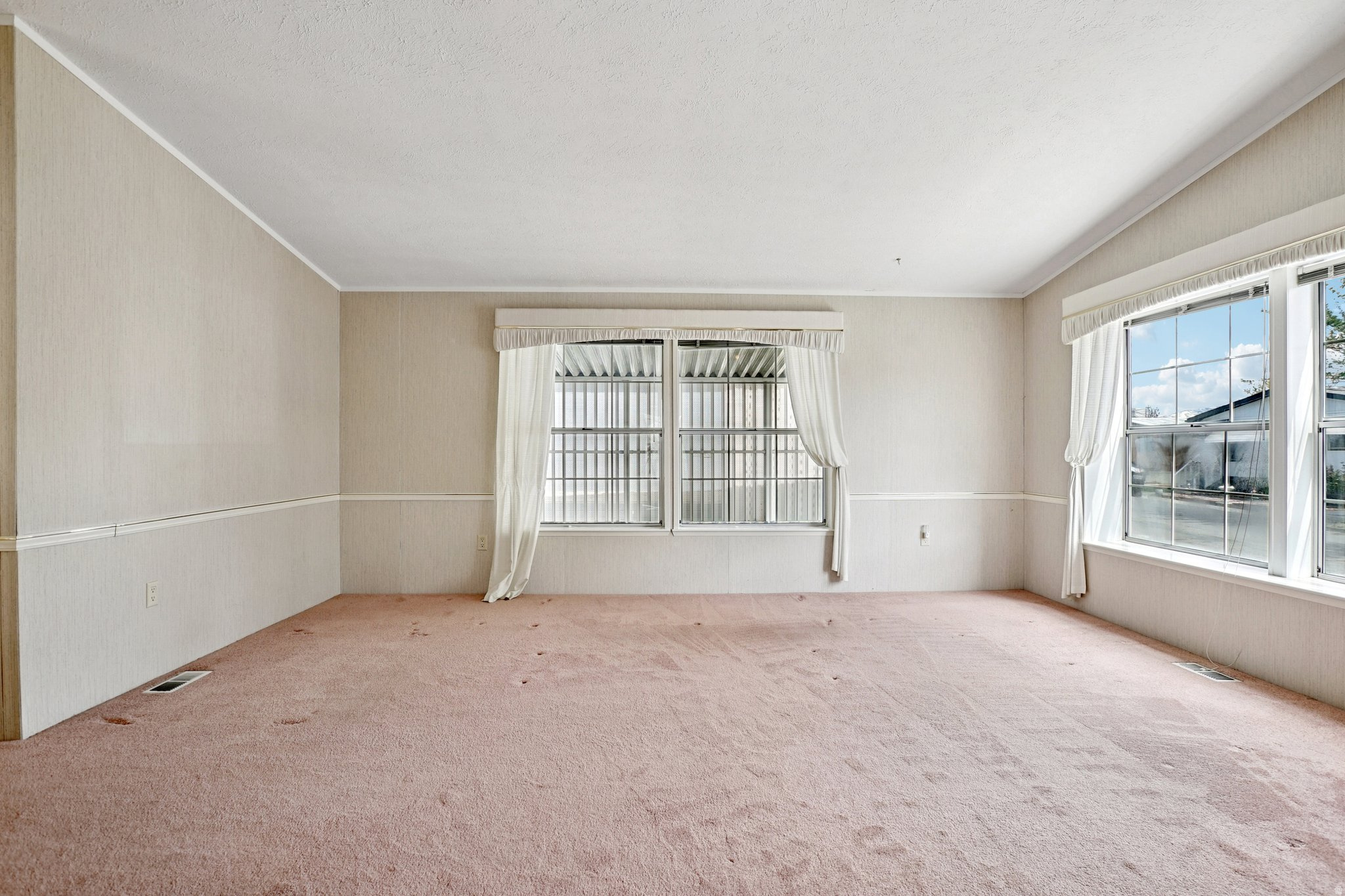 MAJESTIC MEADOWS - Residential