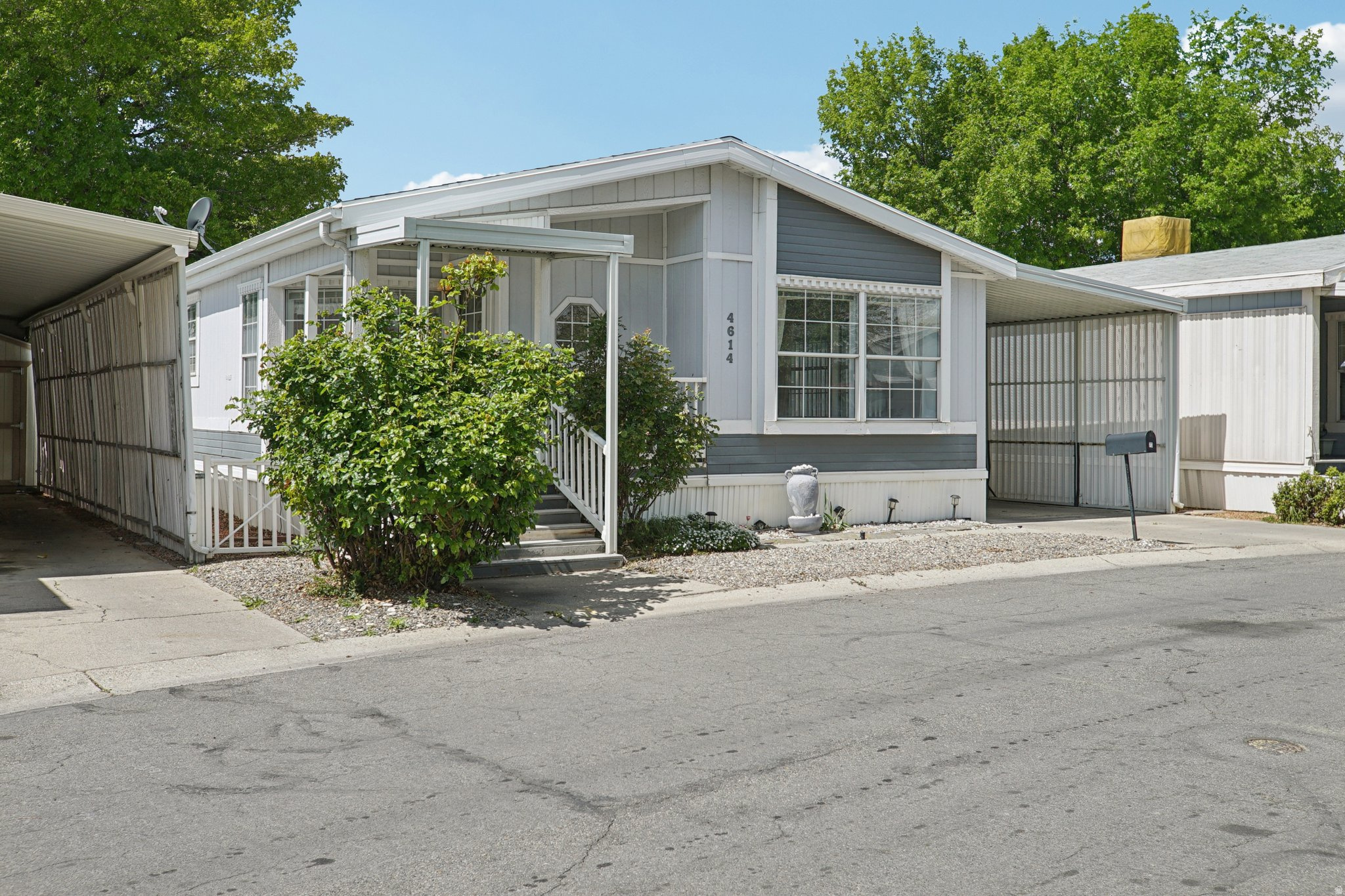 MAJESTIC MEADOWS - Residential