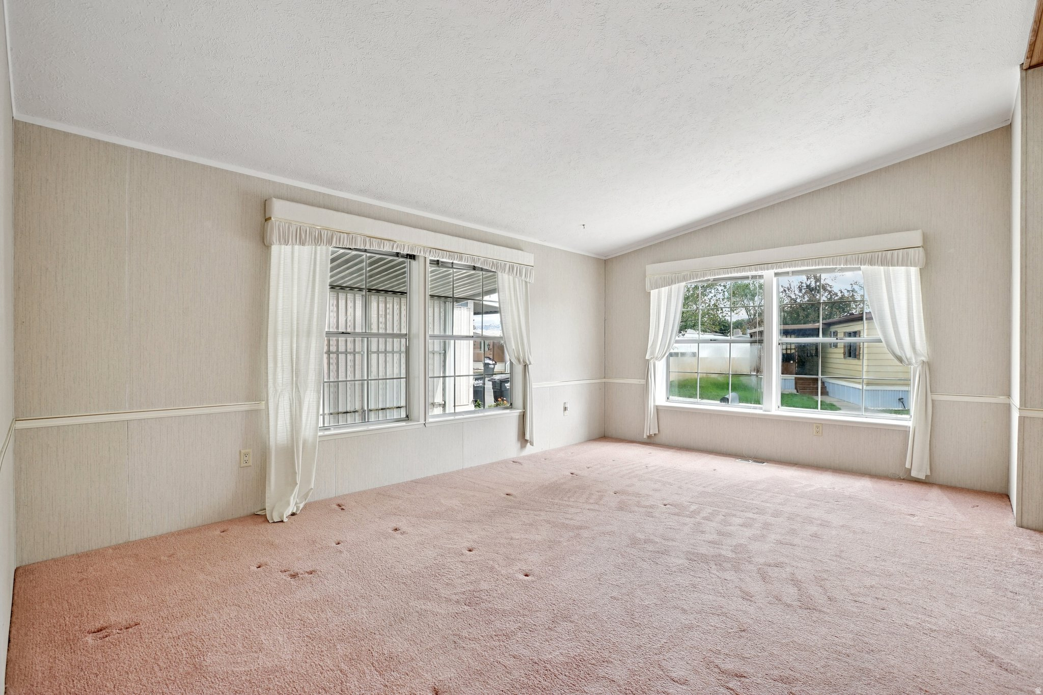 MAJESTIC MEADOWS - Residential