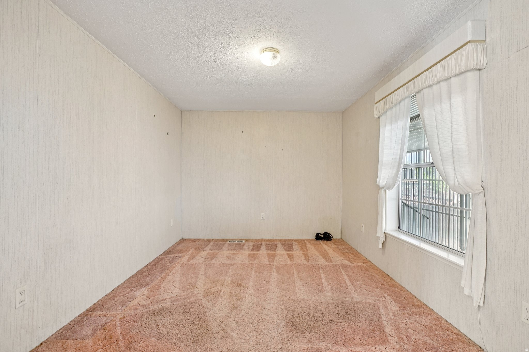 MAJESTIC MEADOWS - Residential