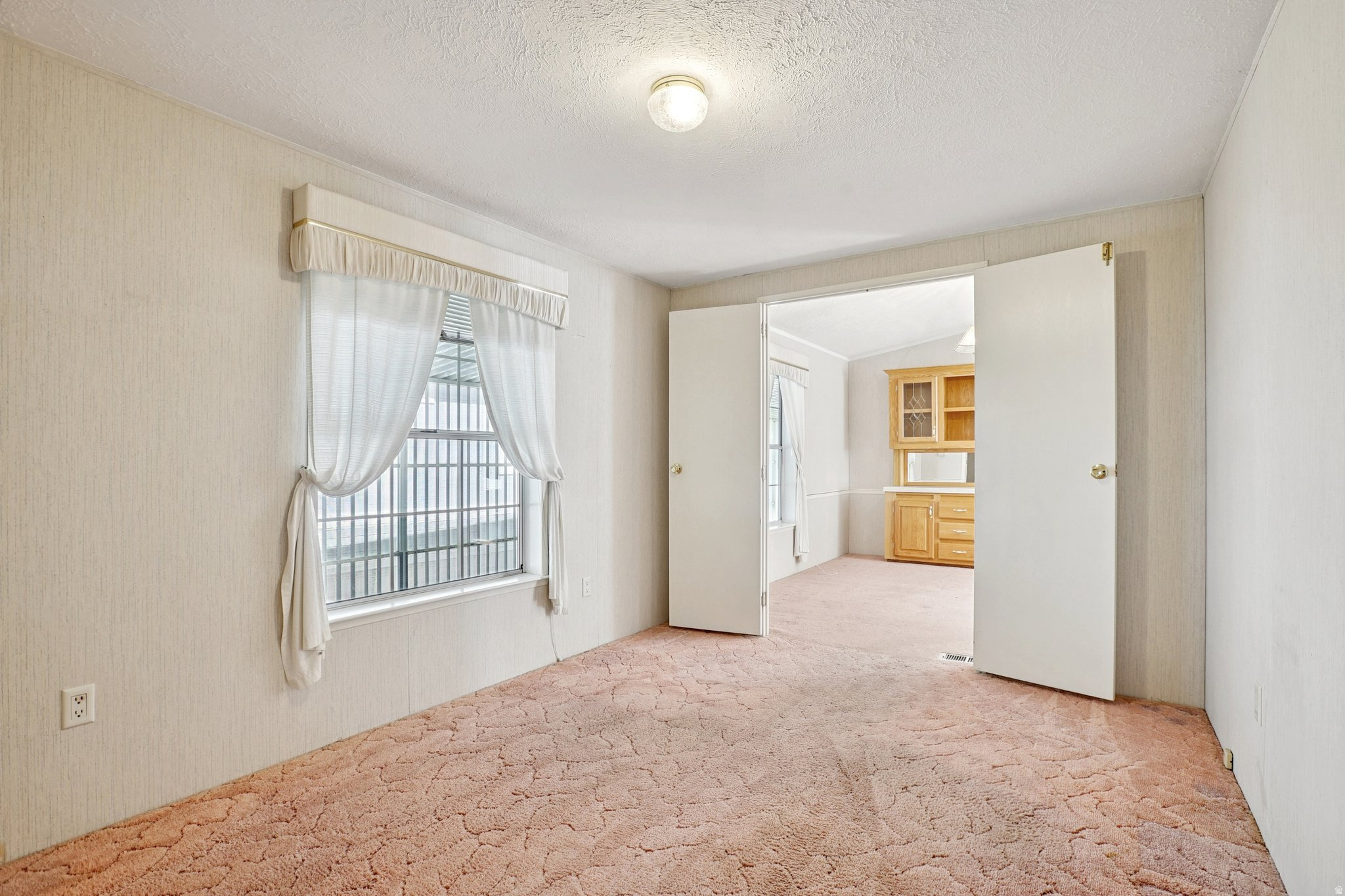 MAJESTIC MEADOWS - Residential