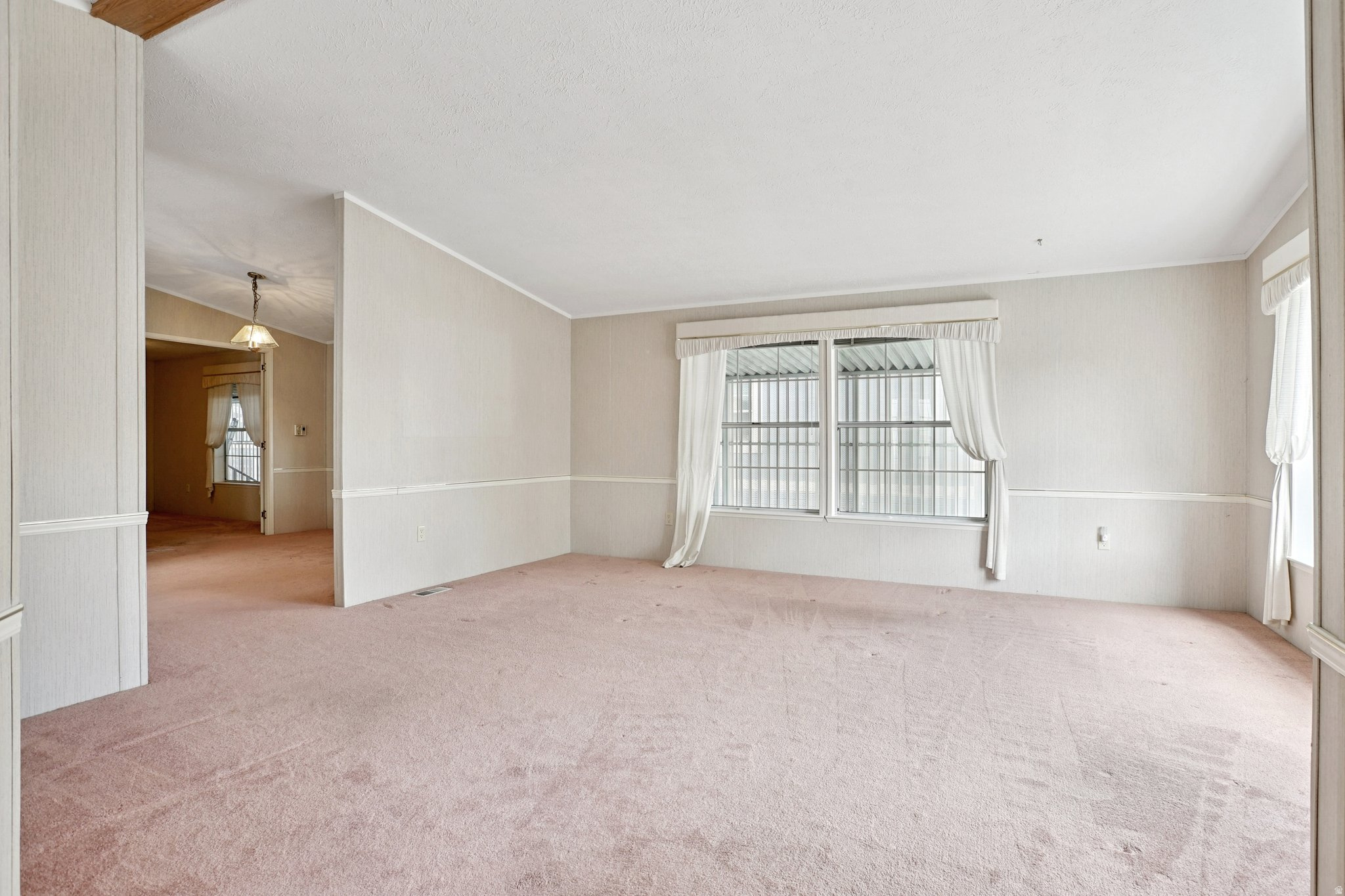 MAJESTIC MEADOWS - Residential