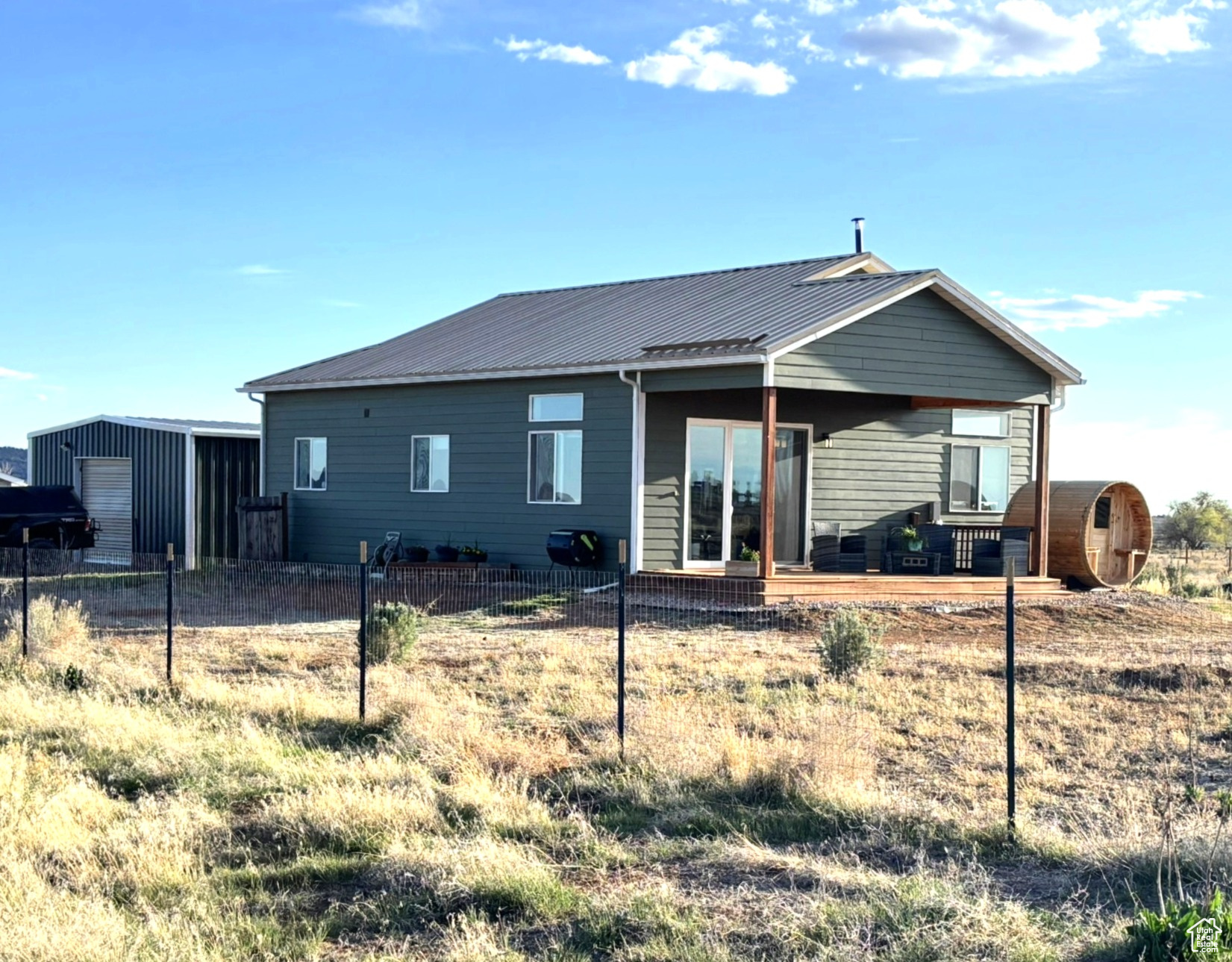 La Sal, Utah 84530, United States, 3 Bedrooms Bedrooms, ,2 BathroomsBathrooms,Residential,Pending,116462