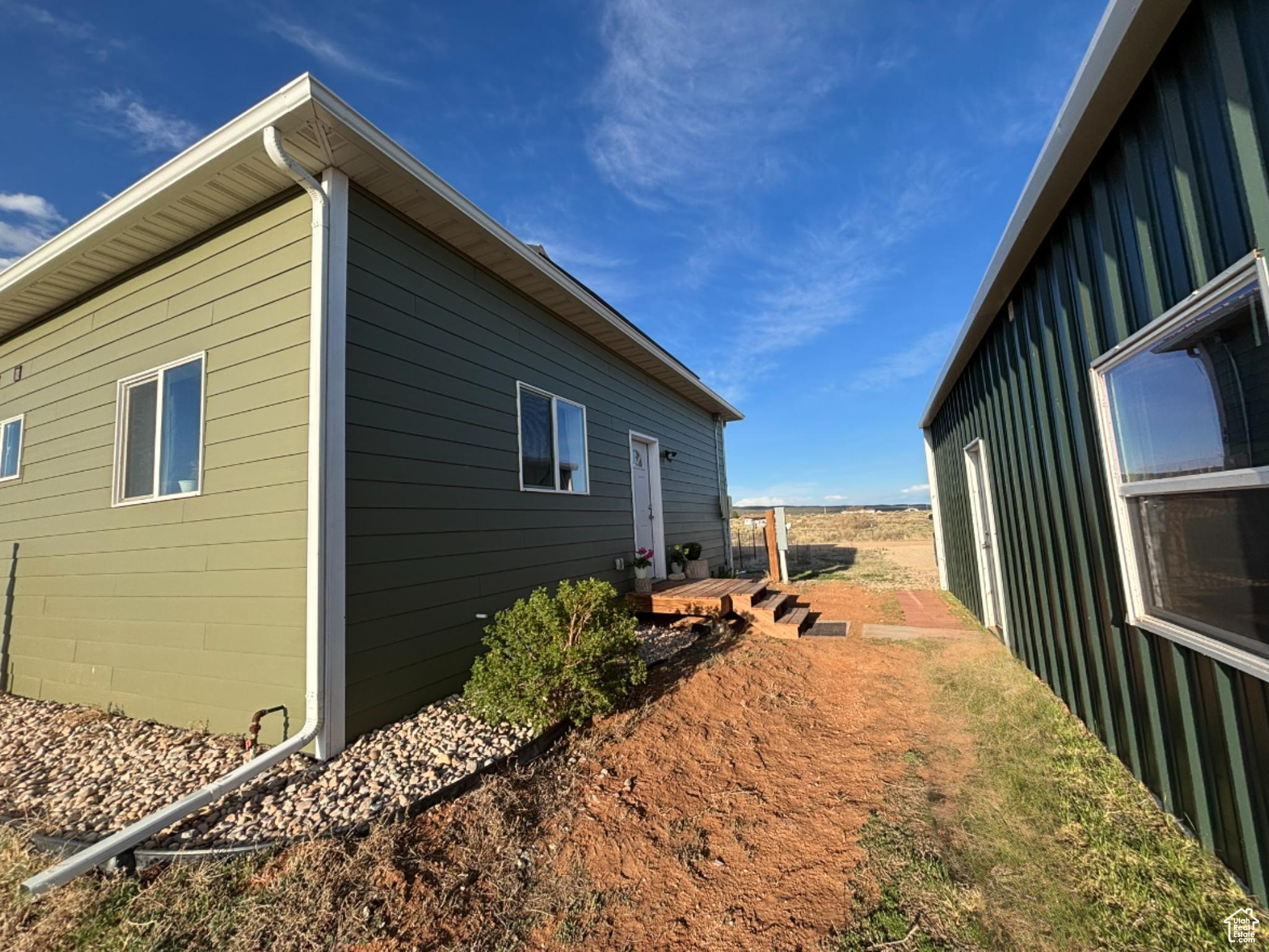 La Sal, Utah 84530, United States, 3 Bedrooms Bedrooms, ,2 BathroomsBathrooms,Residential,Pending,116462