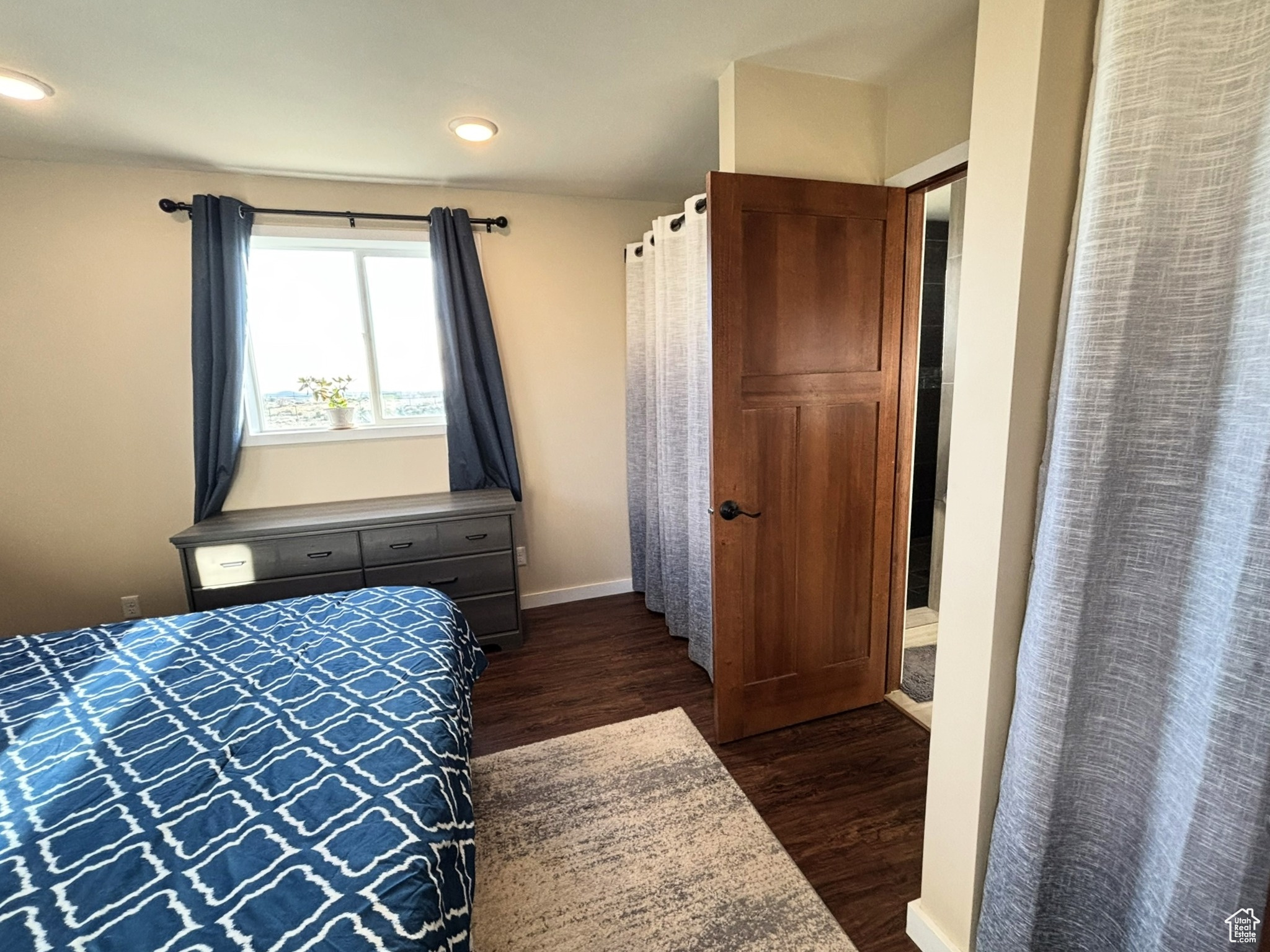 La Sal, Utah 84530, United States, 3 Bedrooms Bedrooms, ,2 BathroomsBathrooms,Residential,Pending,116462