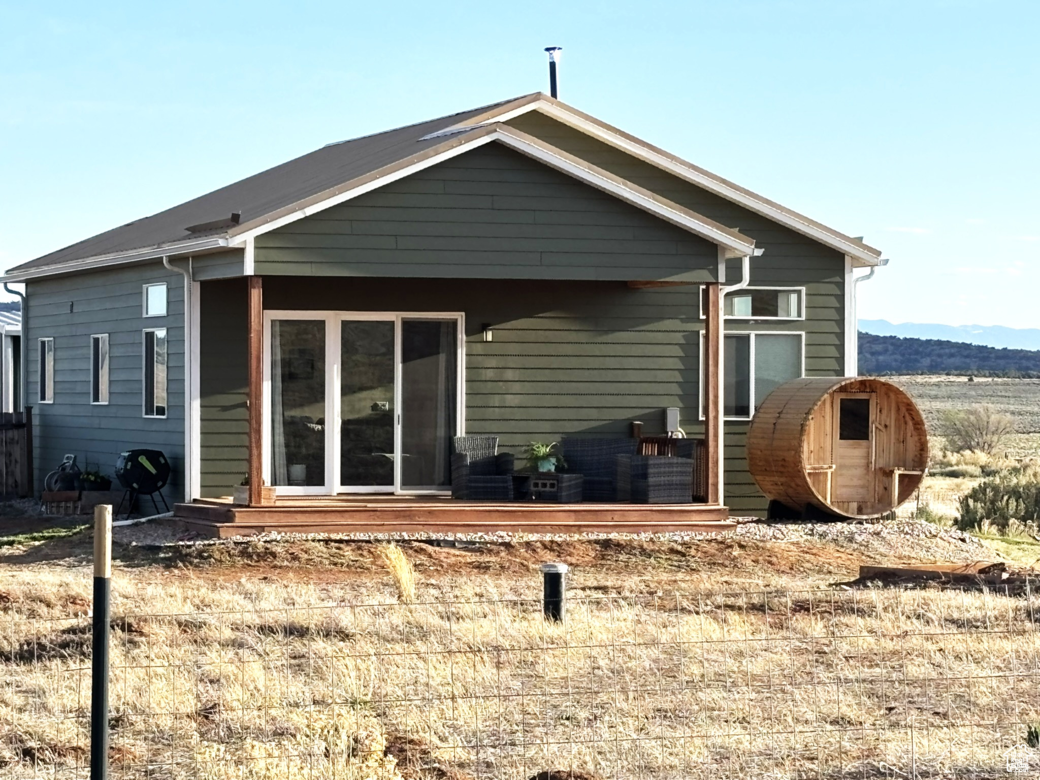 La Sal, Utah 84530, United States, 3 Bedrooms Bedrooms, ,2 BathroomsBathrooms,Residential,Pending,116462