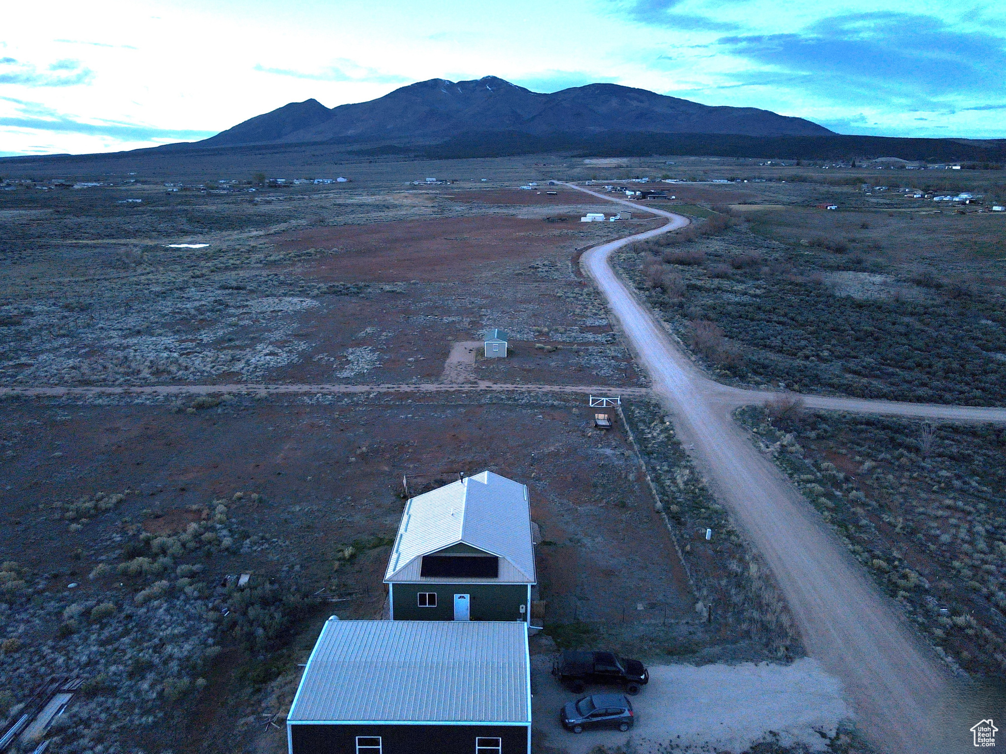 La Sal, Utah 84530, United States, 3 Bedrooms Bedrooms, ,2 BathroomsBathrooms,Residential,Pending,116462