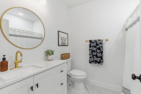 Tiny photo for 596 S MEADE ST, Mapleton, UT 84664 (MLS # 2129507)