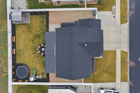 Tiny photo for 596 S MEADE ST, Mapleton, UT 84664 (MLS # 2129507)