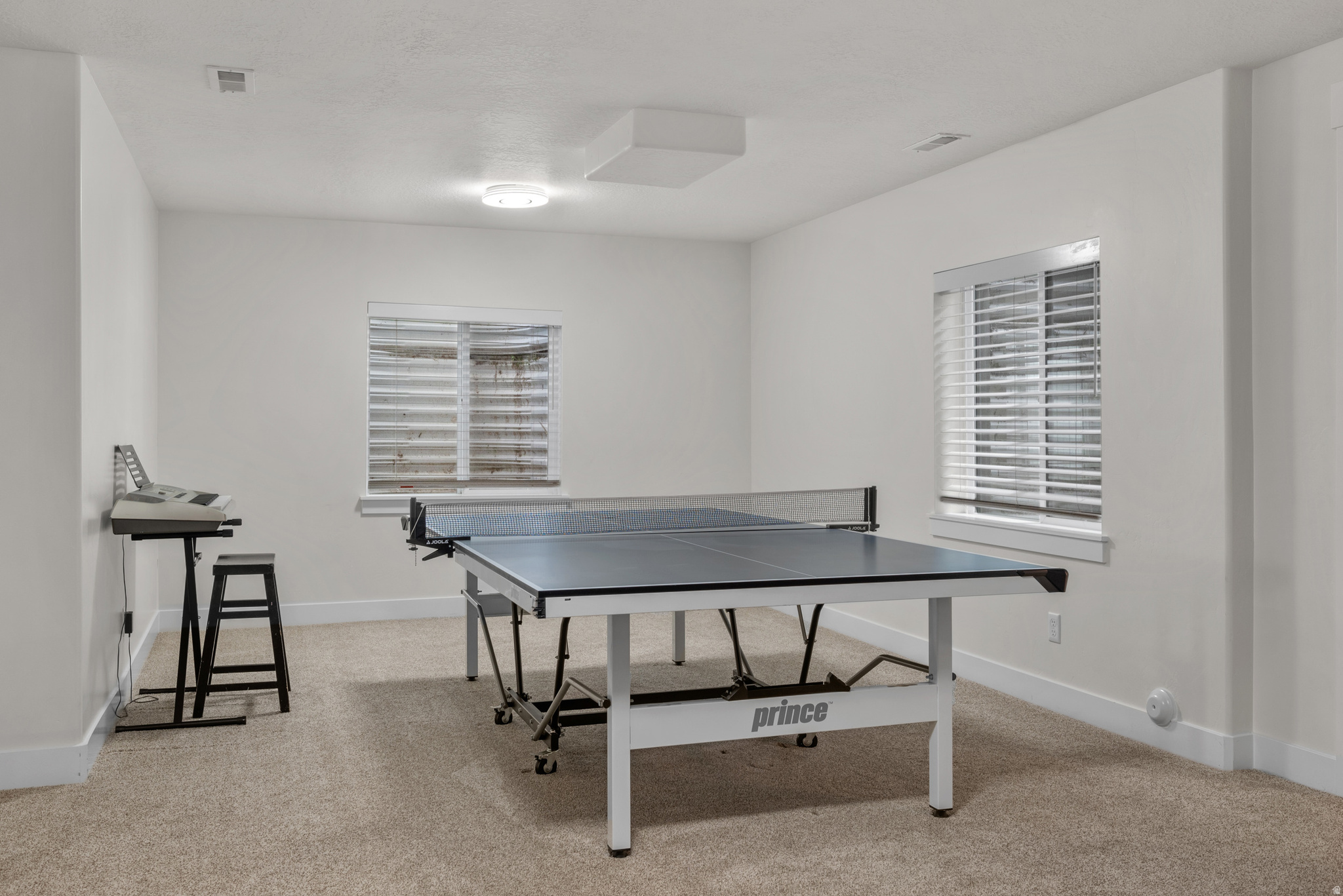 WHISPER RIDGE - Residential