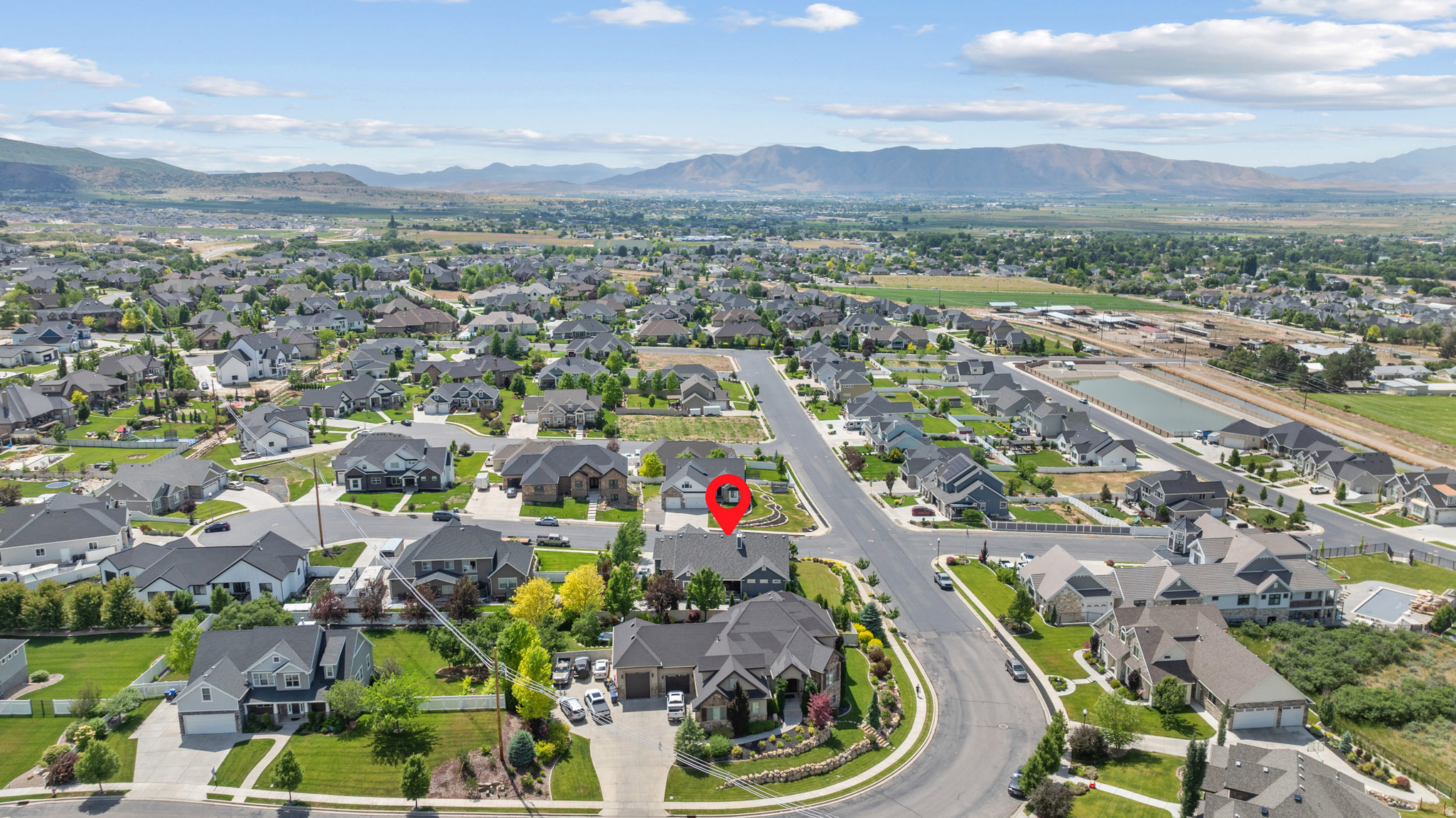 WHISPER RIDGE - Residential