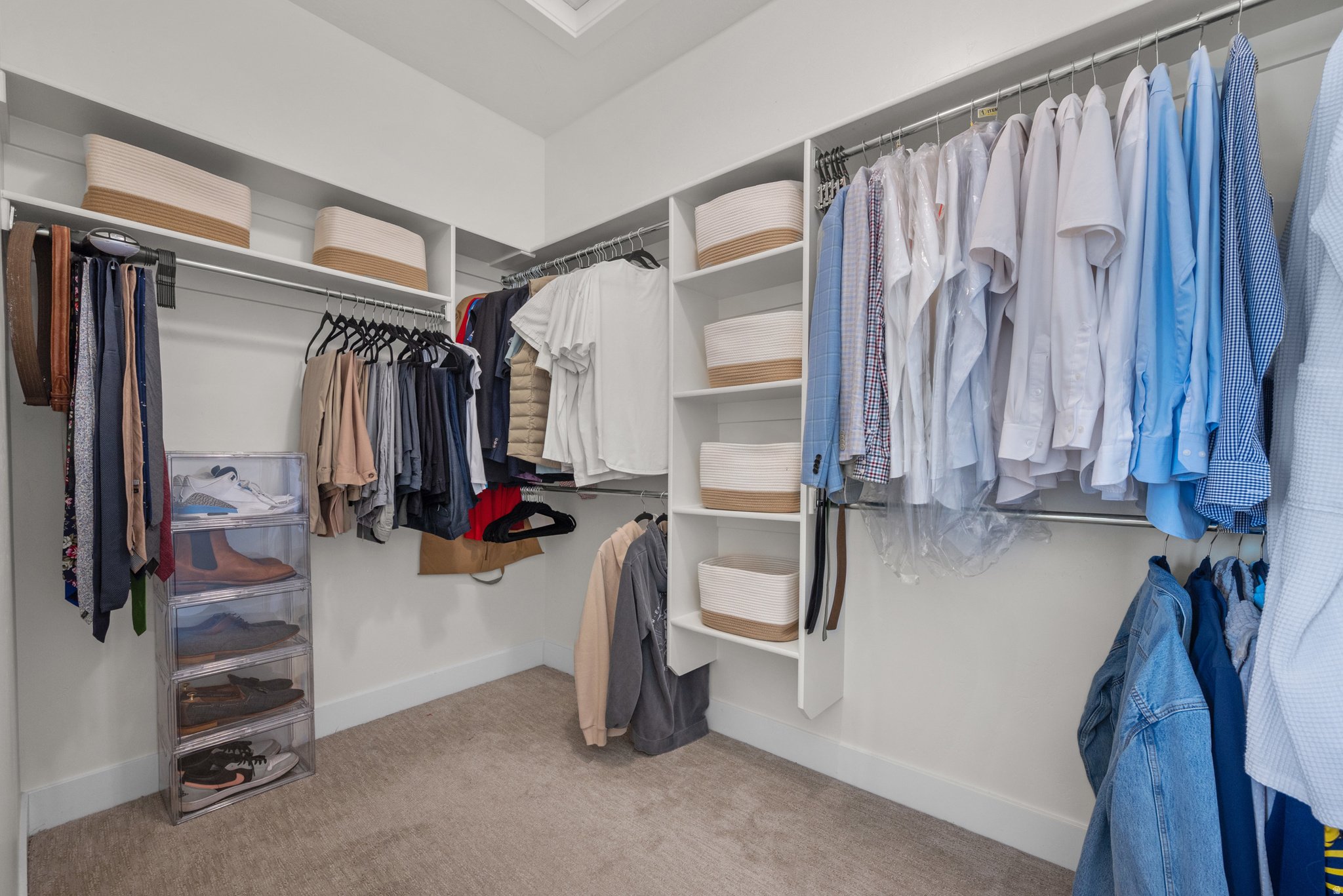 WHISPER RIDGE - Residential