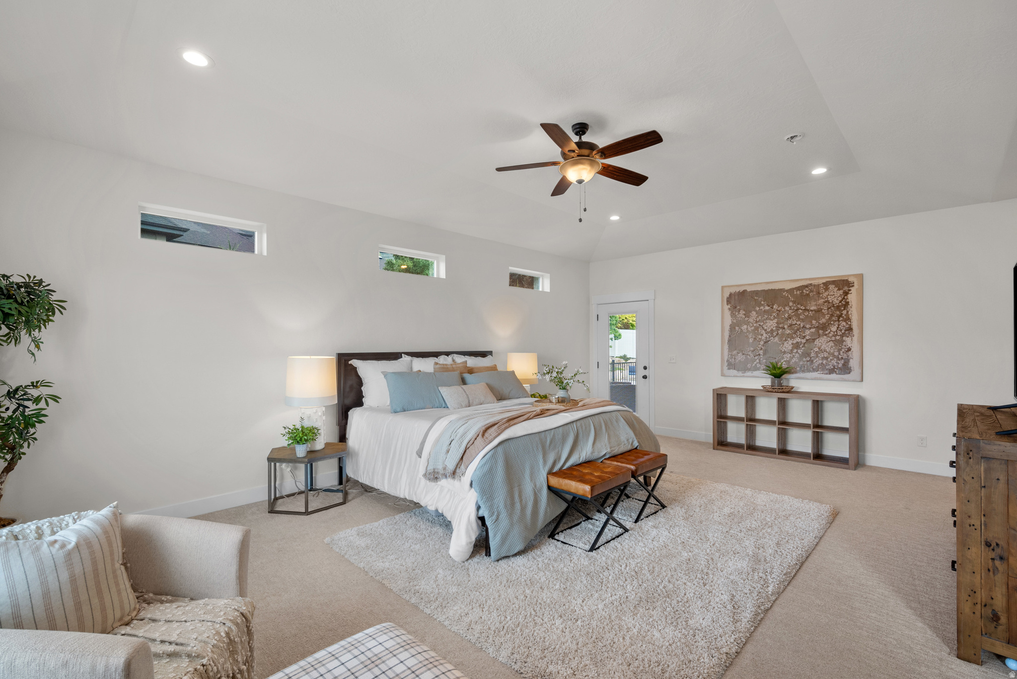 WHISPER RIDGE - Residential