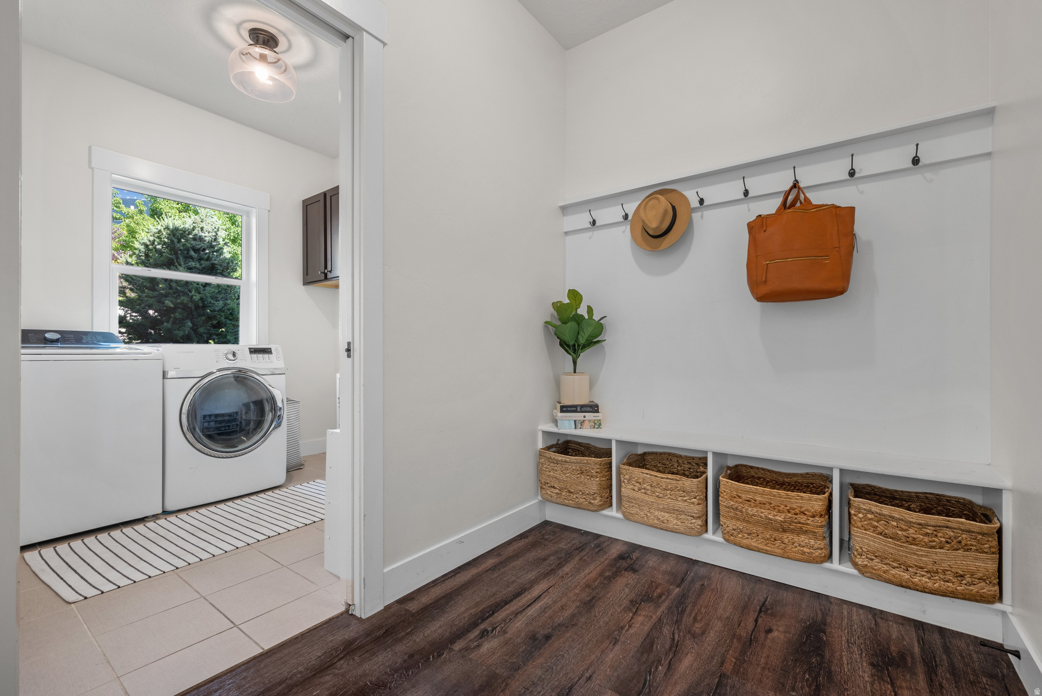 WHISPER RIDGE - Residential