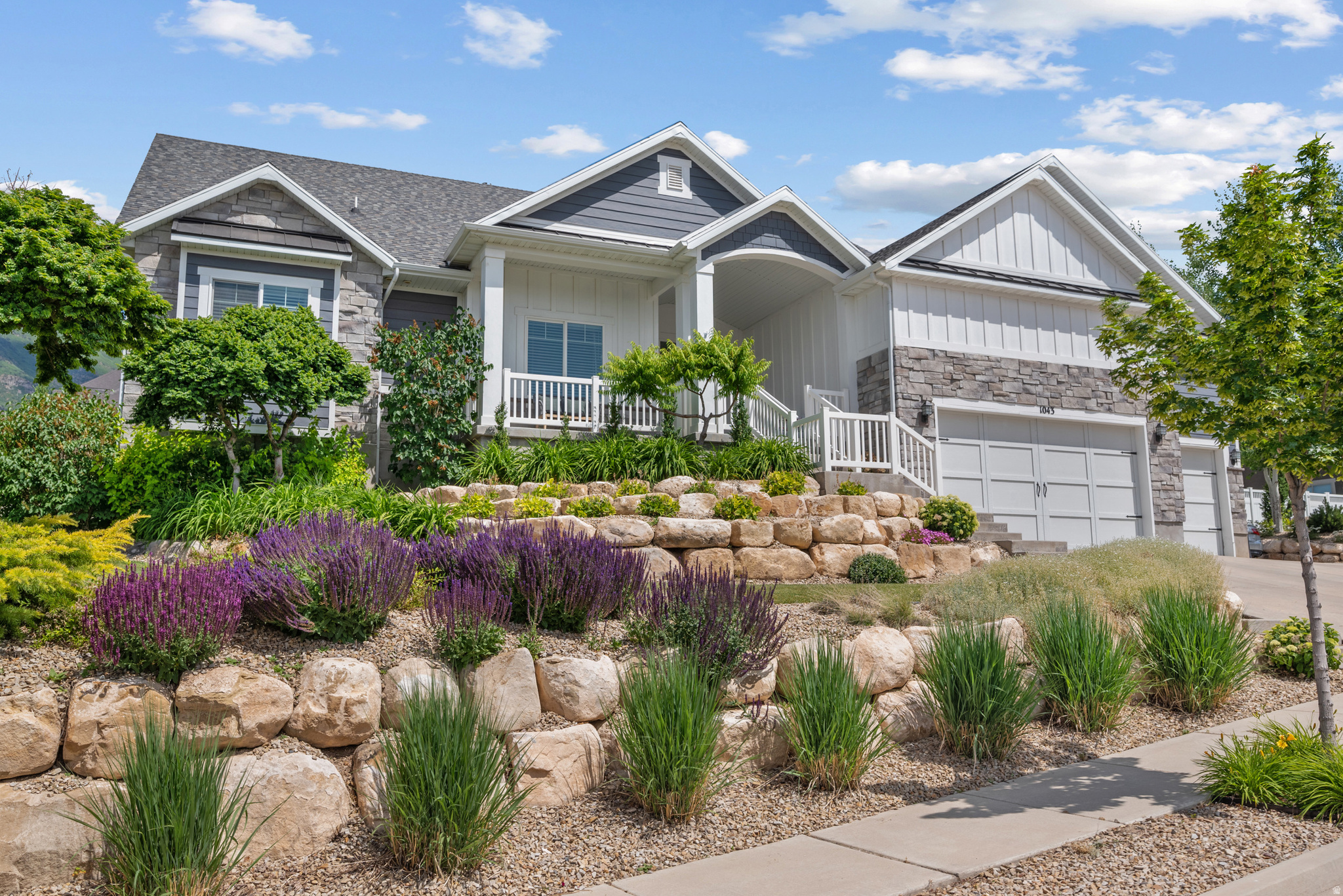 WHISPER RIDGE - Residential