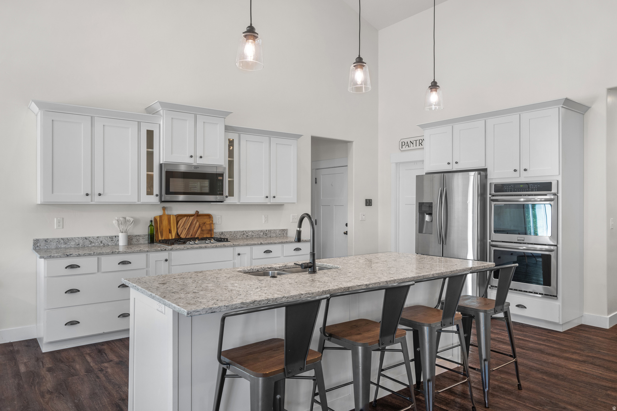 WHISPER RIDGE - Residential