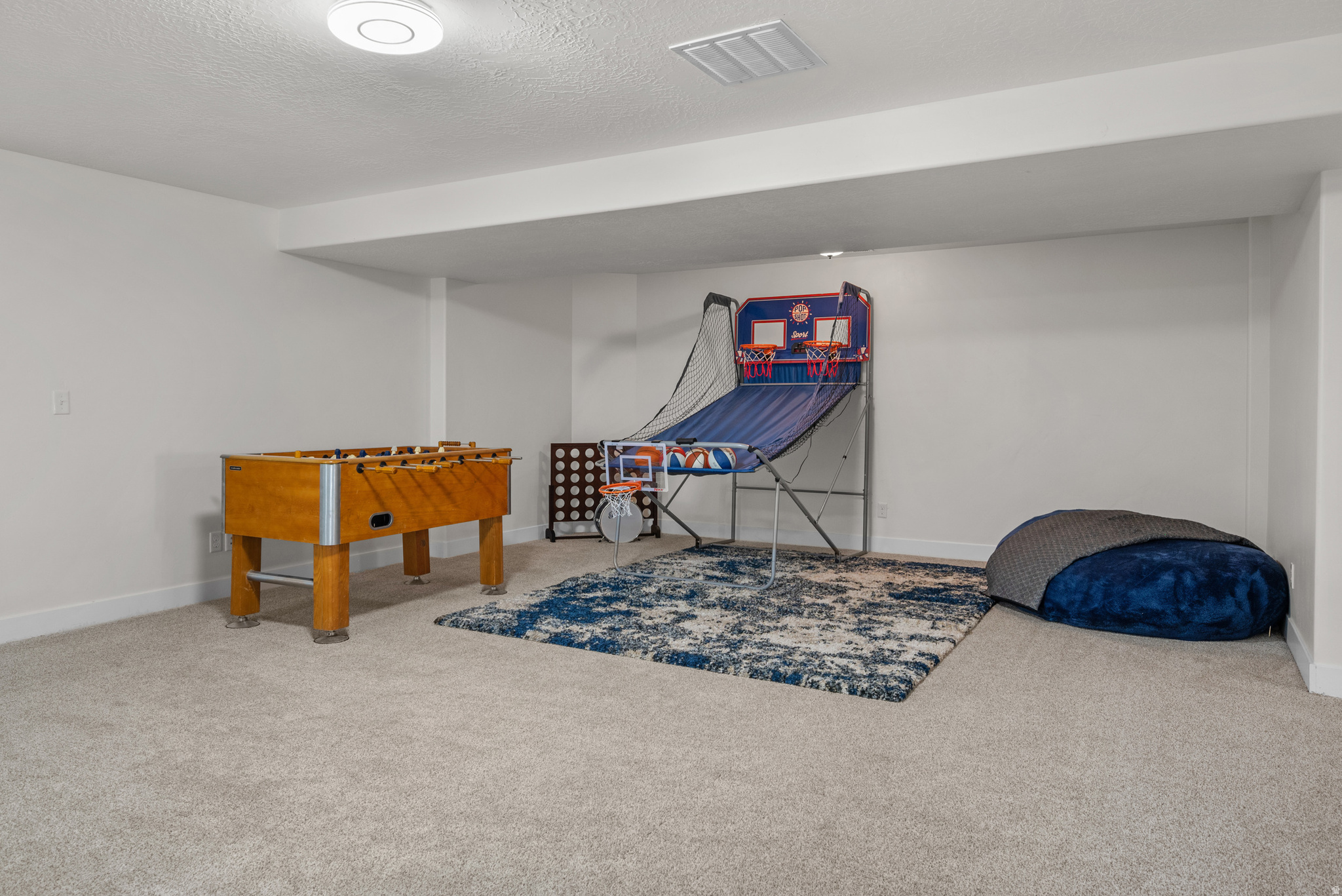 WHISPER RIDGE - Residential