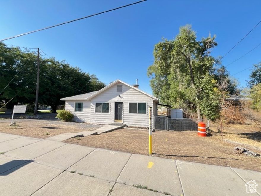 Looking for a home, big yard, fruit trees and .52 acres come see this amazing property, newer Ac unit, bathrooms, flooring, paint, vinyl fence, heated garage.