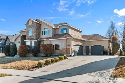 Tiny photo for 2767 W AMINI WAY S, South Jordan, UT 84095 (MLS # 2135584)