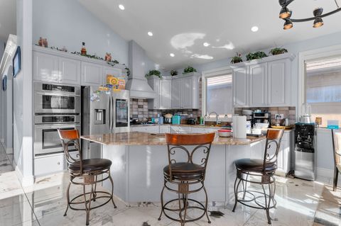 Tiny photo for 2767 W AMINI WAY S, South Jordan, UT 84095 (MLS # 2135584)