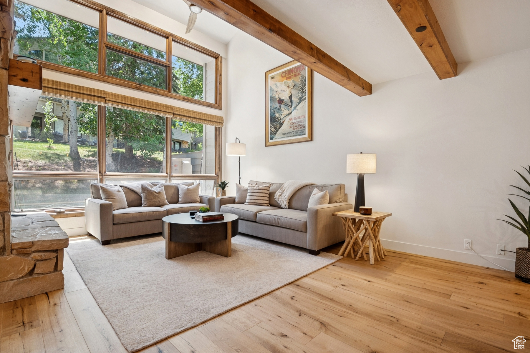 Park City, Utah 84060, United States, 3 Bedrooms Bedrooms, ,4 BathroomsBathrooms,Residential,Active,152902